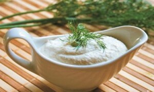Сметанный соус к овощам